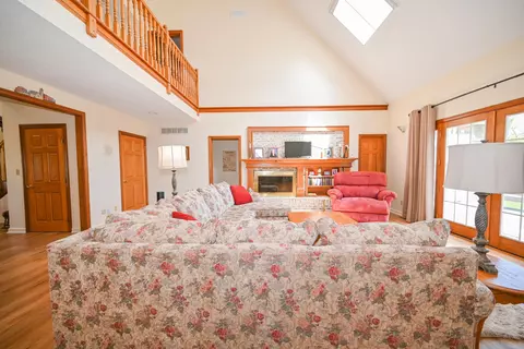 Bedroom - 814 Eton St, Marion, OH 43302 photo 1 of 10