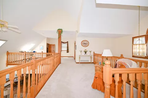 Entry Way - 814 Eton St, Marion, OH 43302 photo 4 of 9