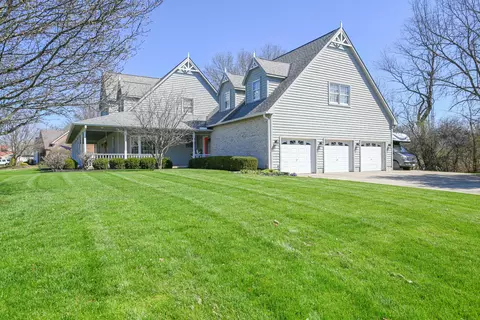 Exterior - 814 Eton St, Marion, OH 43302 photo 8 of 19
