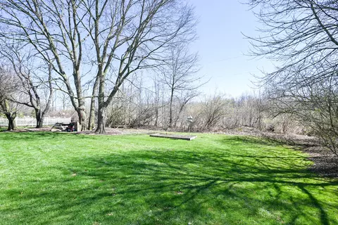Exterior - 814 Eton St, Marion, OH 43302 photo 19 of 19