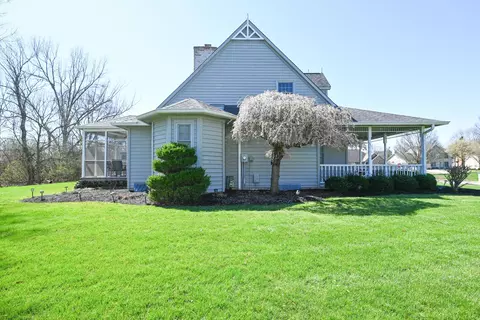 Exterior - 814 Eton St, Marion, OH 43302 photo 17 of 19