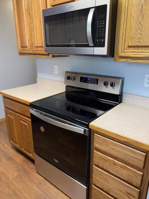 Kitchen - 136 Fairview Blvd, Circleville, OH 43113 photo 3 of 6