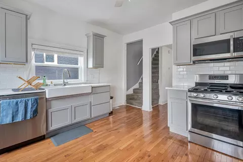 Kitchen - 663 E 3rd Ave, Columbus, OH 43201 photo 3 of 3