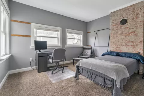 Bedroom - 663 E 3rd Ave, Columbus, OH 43201 photo 6 of 12