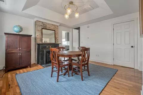 Dining - 663 E 3rd Ave, Columbus, OH 43201 photo 1 of 4