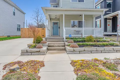 Exterior - 663 E 3rd Ave, Columbus, OH 43201 photo 4 of 13