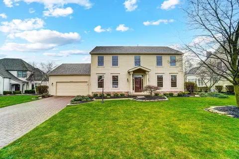 6826 Mcdevitt Dr, Dublin, OH 43017