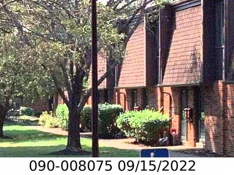 399 Shell Ct E, Columbus, OH 43213