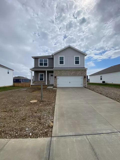 105 Natalie Ln, Granville, OH 43023