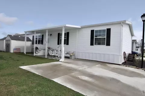 108 Richard Dr, Pataskala, OH 43062