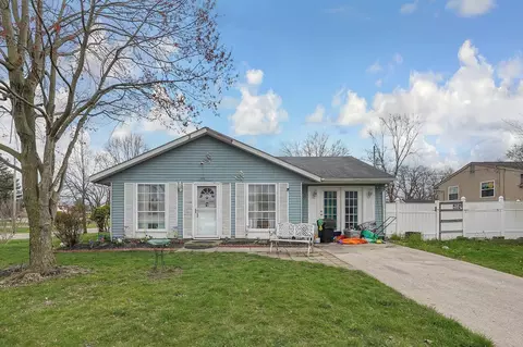201 Fairway Rd, Delaware, OH 43015