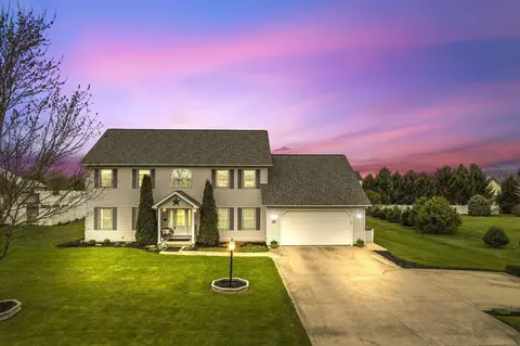 3273 Gooding Rd, Marion, OH 43302