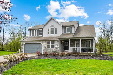 5833 Birch Bark Ct, Grove City, OH 43123