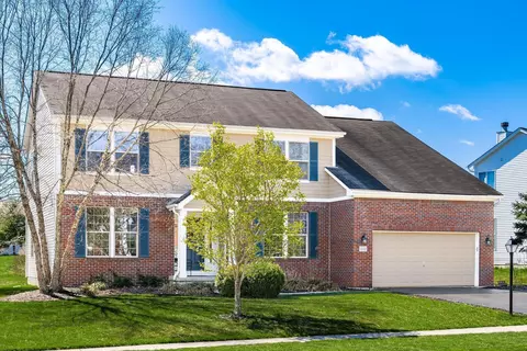 2342 Pleasant Colony Dr, Lewis Center, OH 43035
