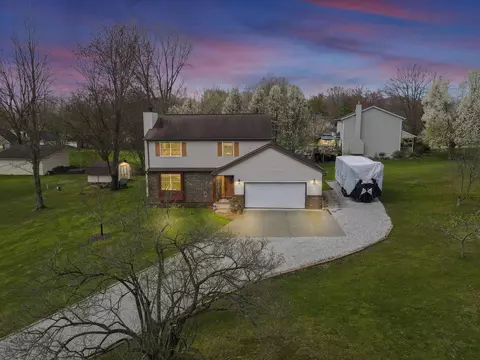 63 Forward Pass Rd SW, Pataskala, OH 43062
