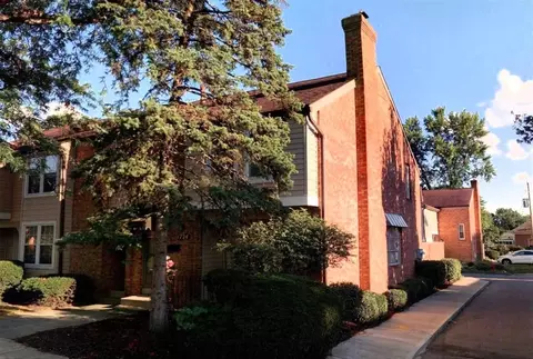 1724 Moravian St #24, Columbus, OH 43220