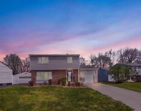 2832 Sunset View Ct, Columbus, OH 43207