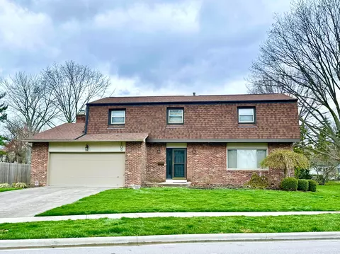 109 Debbie Dr, Westerville, OH 43081