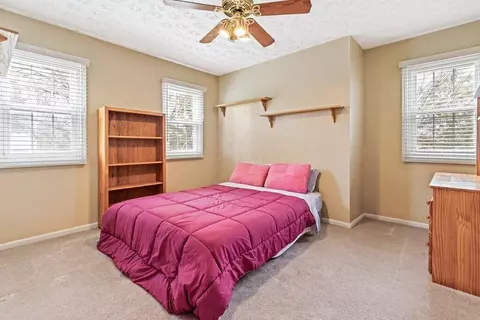 Bedroom - 6885 Vally Down Rd, Dublin, OH 43017 photo 4 of 4