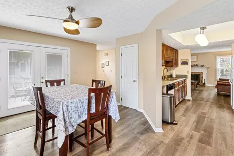 Dining - 6885 Vally Down Rd, Dublin, OH 43017 photo 1 of 1