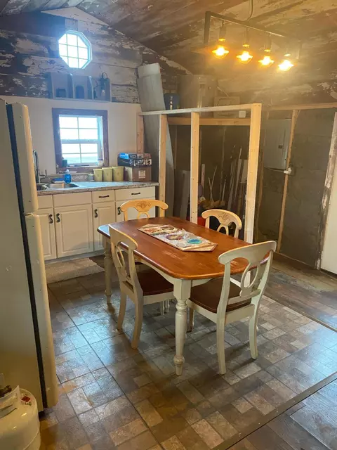 Dining - 11230 Mohawk Path, Lakeview, OH 43331 photo 1 of 1