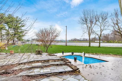 2630 Kingston Pike, Circleville, OH 43113 photo 4