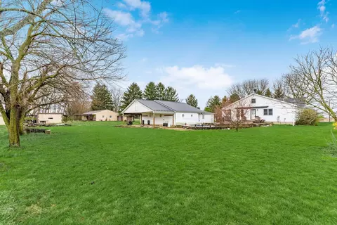 2630 Kingston Pike, Circleville, OH 43113 photo 3