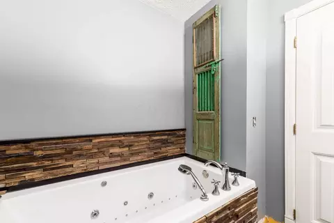 2630 Kingston Pike, Circleville, OH 43113 photo 14