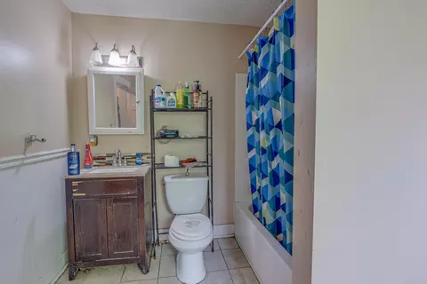 Bath - 1247 Selma Rd, Springfield, OH 45505 photo 1 of 1