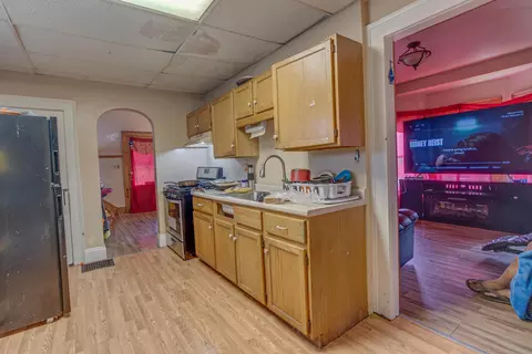 Kitchen - 1247 Selma Rd, Springfield, OH 45505 photo 1 of 2