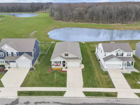 118 Beaman Gates Dr SW, Granville, OH 43023