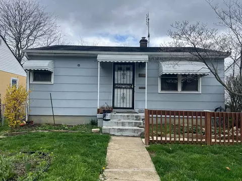 2844 Pontiac St, Columbus, OH 43211
