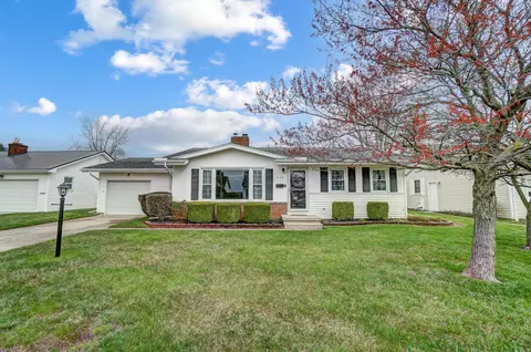 516 Waverly Ave, Washington Court House, OH 43160