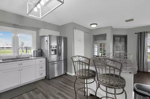 Kitchen - 479 Tarlton Rd, Circleville, OH 43113 photo 2 of 4