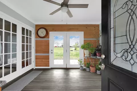 Entry Way - 479 Tarlton Rd, Circleville, OH 43113 photo 1 of 1
