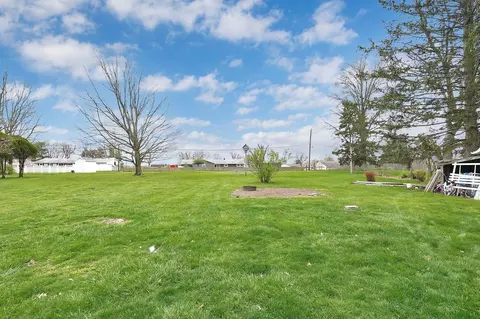 Exterior - 479 Tarlton Rd, Circleville, OH 43113 photo 8 of 8