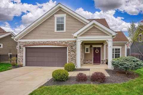 485 Whistling Way Dr, Lewis Center, OH 43035