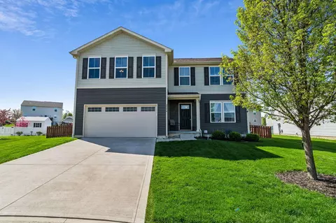 2546 Sun Ridge Ct, Lancaster, OH 43130
