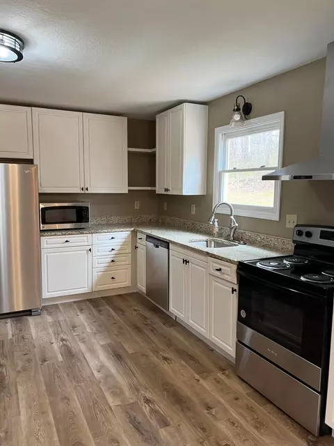 Kitchen - 16970 Harble Griffith Rd, Logan, OH 43138 photo 1 of 4