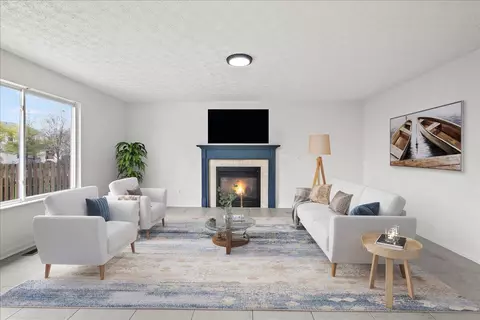 Living - 769 Range Dr, Galloway, OH 43119 photo 1 of 4