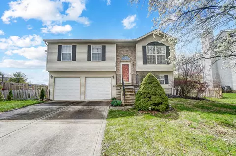 1064 Dorset Ct, London, OH 43140