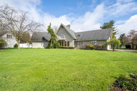 1224 Countryside Dr, Washington Court House, OH 43160