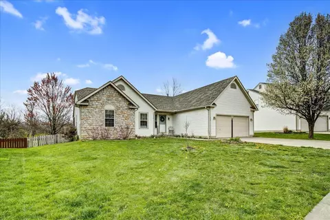 524 Bedford Ct, Pickerington, OH 43147