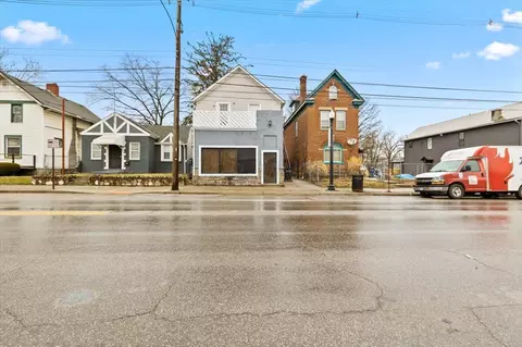 1378 E Livingston Ave, Columbus, OH 43205