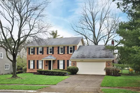418 Blandings Ct, Worthington, OH 43085
