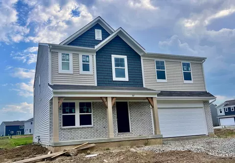 347 Isaac Tharp St, Pataskala, OH 43062