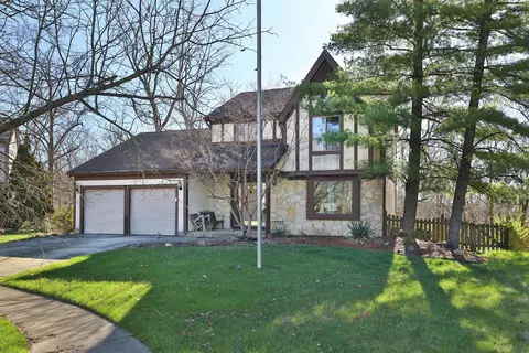 193 Creighton Ct, Gahanna, OH 43230