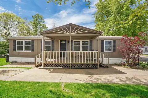 273 Timberline Dr, Circleville, OH 43113