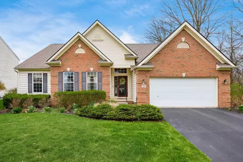 5448 Ketterington Ln, Westerville, OH 43082