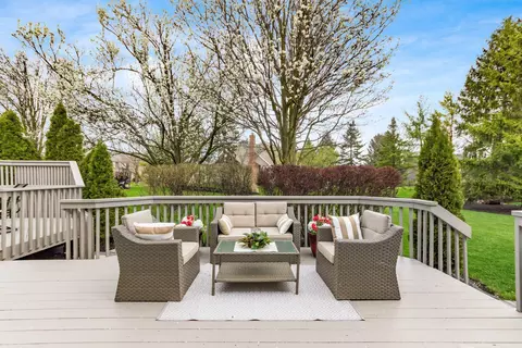 Exterior - 5166 Reddington Ct, Dublin, OH 43017 photo 6 of 13